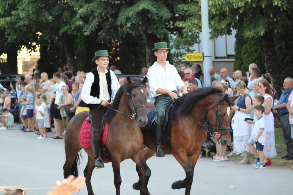Fotografija iz galerije 45. Žetvene svečanosti, treći dan