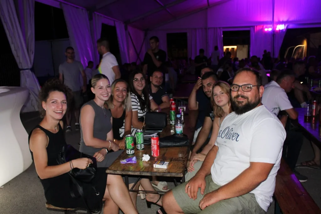 Večernja zabava u šatoru — 45. Žetvene svečanosti u Cerni, 19.07.2024.