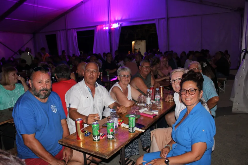 Večernja zabava u šatoru — 45. Žetvene svečanosti u Cerni, 19.07.2024.