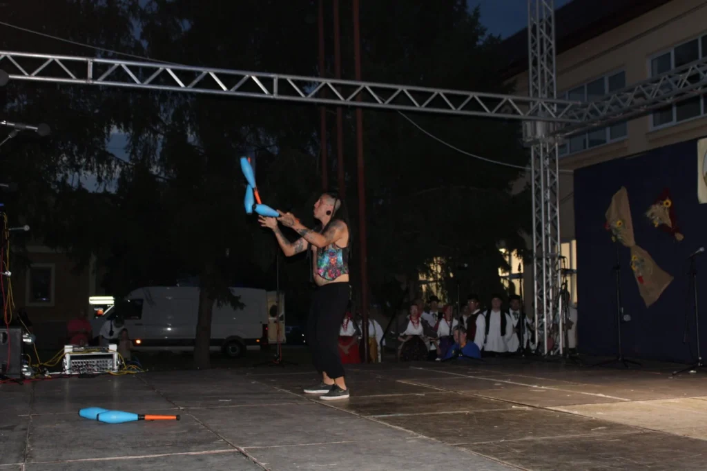 Vatrena točka na pozornici — 45. Žetvene svečanosti u Cerni, 20.07.2024.